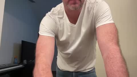 Snapshot of gqimage chatting on 03.10.25 GQImage online show from 03.10.25