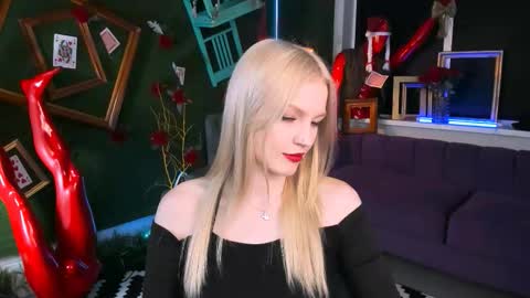 Grace Glamour online show from 12.02.25
