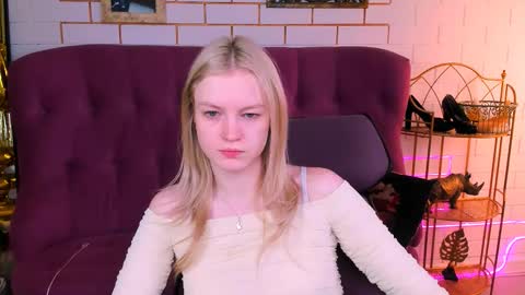 Grace Glamour online show from 02.22.26