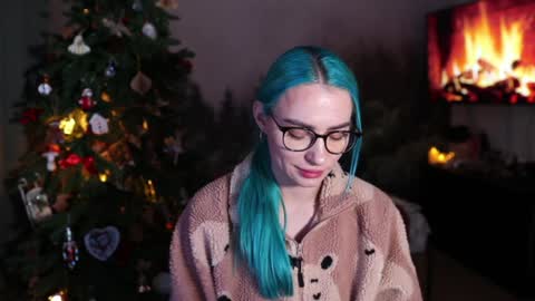 Snapshot of gracegreen chatting on 12.20.24 I will be glad to see you  30 N  1800  - 2300 gmt3  online show from 12.20.24