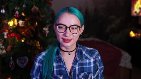 Snapshot of gracegreen chatting on 12.21.24 I will be glad to see you  30 N  1800  - 2300 gmt3  online show from 12.21.24