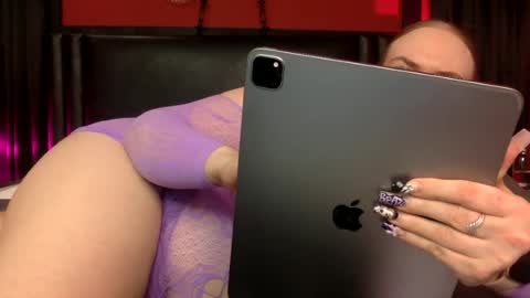 Grace Loves online show from 06.21.26