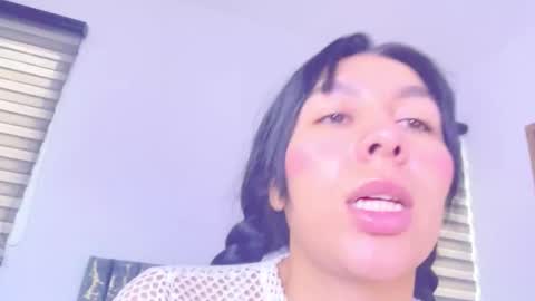 Snapshot of graciadom555 chatting on 11.08.25 GRECIADOMM555 online show from 11.08.25