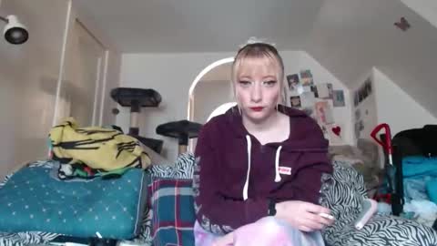 gracielynne1989 online show from 04.20.26