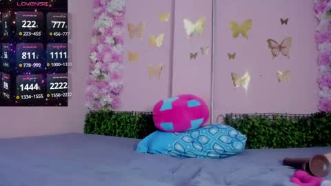 Snapshot of grandmother_milf chatting on 05.15.26 Mi Name is violeta online show from 05.15.26