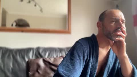 Snapshot of grandmufftwerking chatting on 05.18.26 grandmufftwerking online show from 05.18.26
