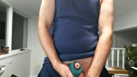 Snapshot of grattitude chatting on 11.20.25 grattitude online show from 11.20.25