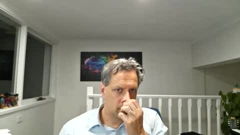 Snapshot of grattitude chatting on 12.04.25 grattitude online show from 12.04.25