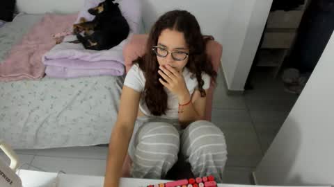 GreciaRuiz online show from 03.27.26