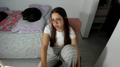 GreciaRuiz online show from 04.03.26