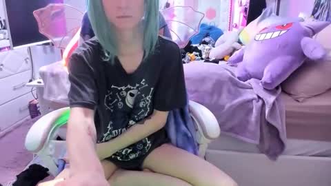GreenEyedLovexo online show from 04.27.26