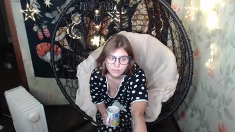 Lina online show from 10.20.25