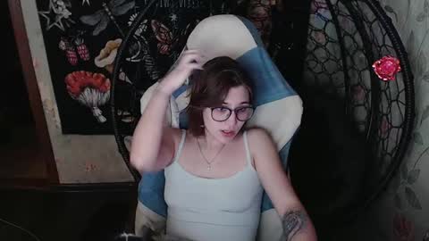 Lina online show from 05.04.26