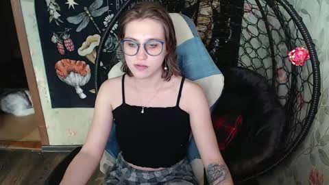 Lina online show from 06.07.26