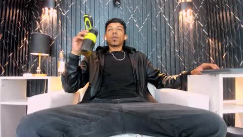 GregorySforza online show from 02.25.26