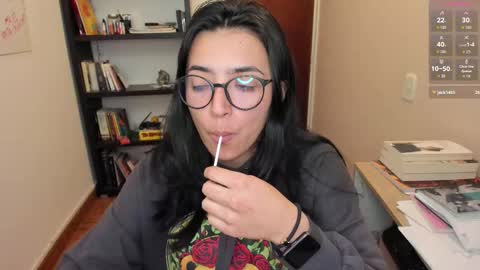 Snapshot of gretagat chatting on 09.14.25 Greta online show from 09.14.25