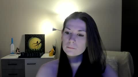 Snapshot of gretamiln chatting on 01.08.26 Greta online show from 01.08.26