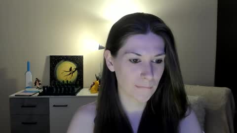 Snapshot of gretamiln chatting on 02.07.26 Greta online show from 02.07.26