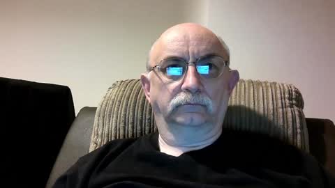 Snapshot of grey_dom chatting on 01.04.25 Master  Sir online show from 01.04.25