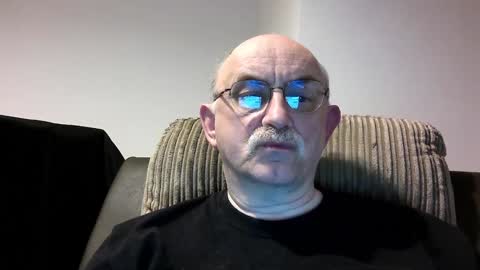 Snapshot of grey_dom chatting on 01.05.25 Master  Sir online show from 01.05.25