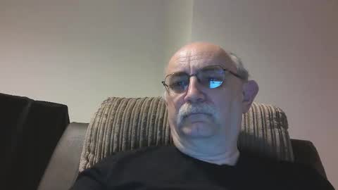Snapshot of grey_dom chatting on 10.13.25 Master  Sir online show from 10.13.25