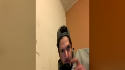 Perfectlyaveragesavage online show from 05.09.26