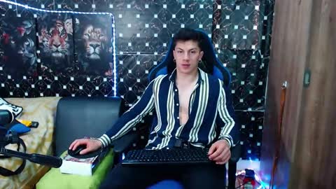 griego01 online show from 09.30.25