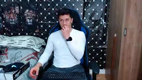 griego01 online show from 02.27.26