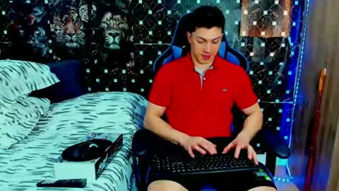 griego01 online show from 07.02.26