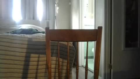 Snapshot of gringoperv chatting on 10.18.25 Kai online show from 10.18.25