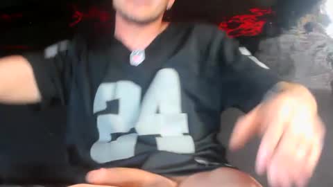 Snapshot of gripthahips chatting on 02.17.25 Gripthahips online show from 02.17.25