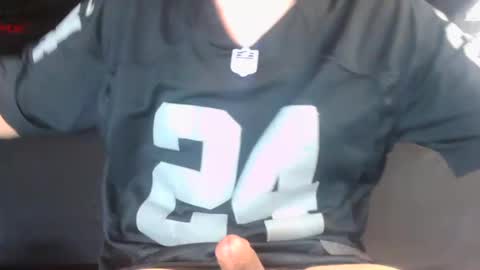 Snapshot of gripthahips chatting on 02.18.25 Gripthahips online show from 02.18.25