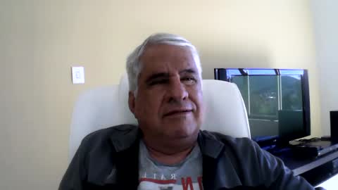 Snapshot of grisa01 chatting on 06.21.26 grisa01 online show from 06.21.26