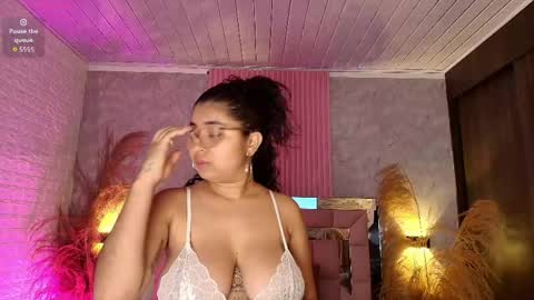 Snapshot of griselle_rousse chatting on 06.06.26 online show from 06.06.26