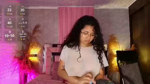 Snapshot of griselle_rousse chatting on 06.14.26 online show from 06.14.26