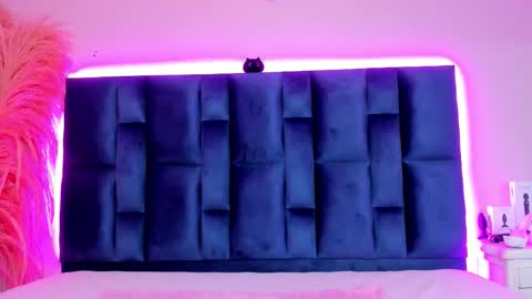 Snapshot of grishamochka chatting on 02.02.26 Grisha online show from 02.02.26