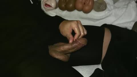 Snapshot of grizzlybone chatting on 03.28.26 grizzlybone online show from 03.28.26