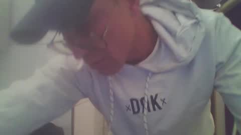 Snapshot of grly_boy chatting on 11.01.25 bigW2M online show from 11.01.25