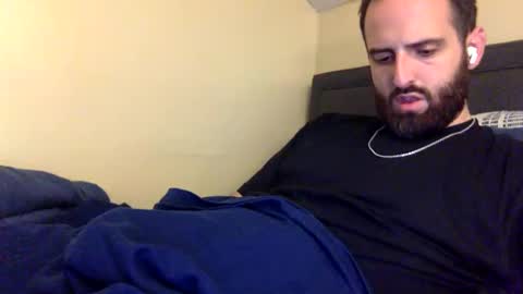 Snapshot of grobs123 chatting on 09.16.25 grobs123 online show from 09.16.25