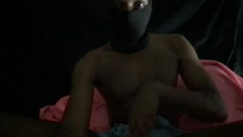 Snapshot of grvvss chatting on 09.18.25 GRVVSS online show from 09.18.25