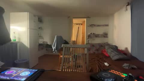 guardiannif_ online show from 03.05.26