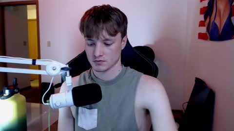 gucciboi4 online show from 02.02.25