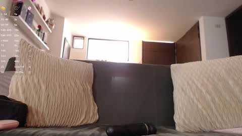 Elena online show from 10.14.25