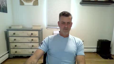 Snapshot of gudguy2025 chatting on 05.09.26 gudguy2025 online show from 05.09.26