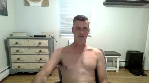 Snapshot of gudguy2025 chatting on 07.06.26 gudguy2025 online show from 07.06.26