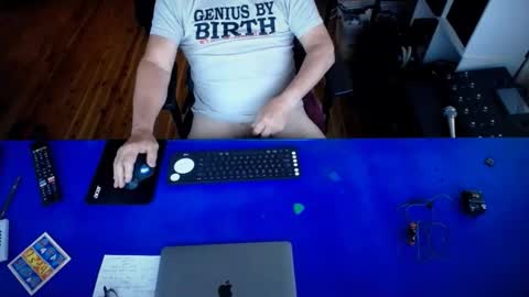 Snapshot of guesswhatigot2 chatting on 02.28.26 guesswhatigot2 online show from 02.28.26