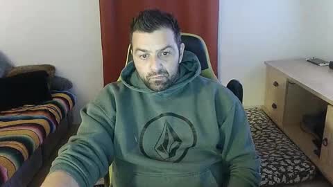 Snapshot of guillaume666286050 chatting on 09.20.25 guillaume666286050 online show from 09.20.25