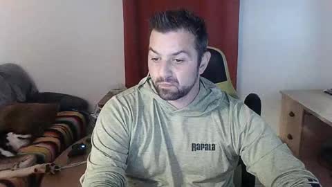 Snapshot of guillaume666286050 chatting on 09.21.25 guillaume666286050 online show from 09.21.25