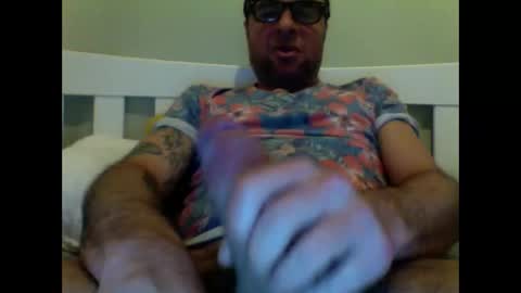 Snapshot of gulliverfuck chatting on 11.14.25 Gulliver online show from 11.14.25