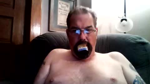 Snapshot of guy4fun8 chatting on 09.20.25 guy4fun8 online show from 09.20.25